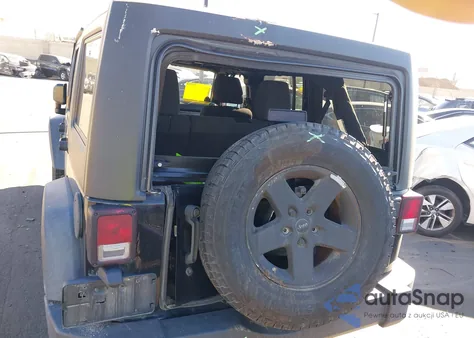 2011 Jeep Wrangler Unlimited Sport z USA, uszkodzony, nr VIN 1J4HA3H17BL630401